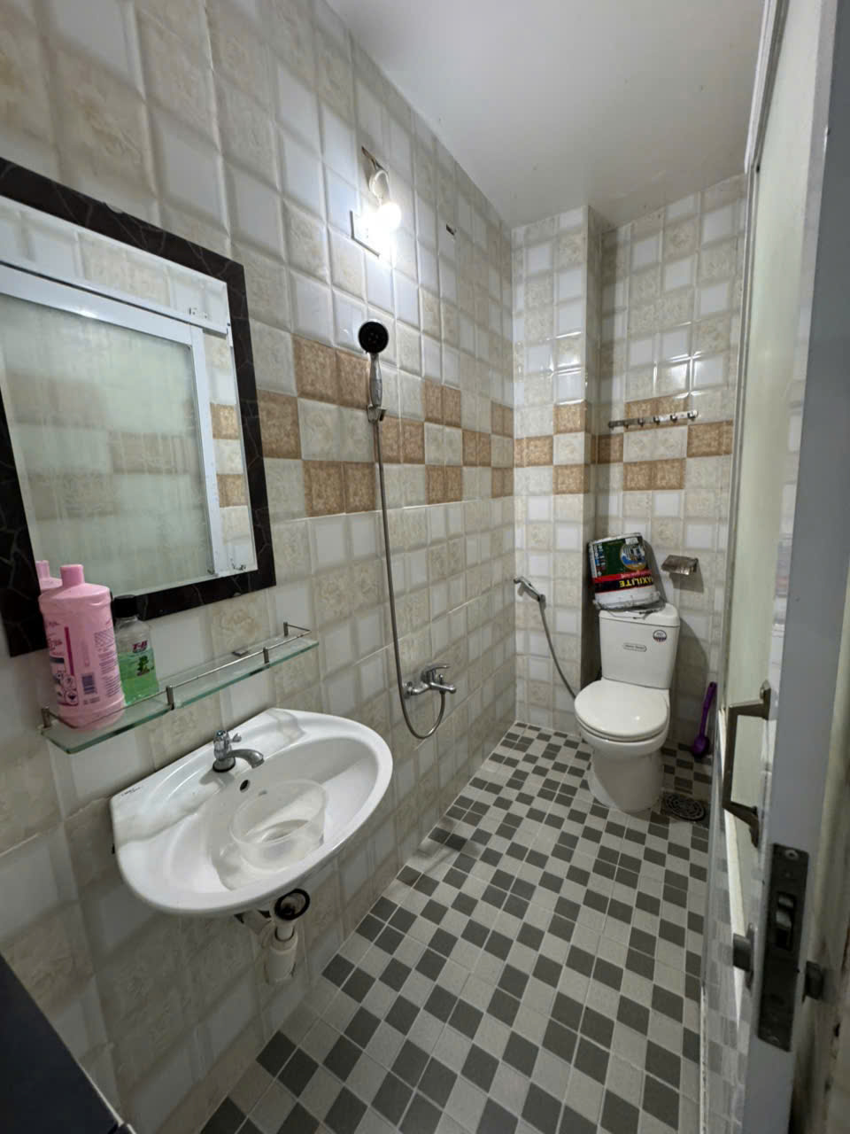 CHO THUÊ NHÀ 3 TẦNG HẺM OTO ĐƯỜNG CAO ĐÀI - PHƯƠNG SƠN<br>- Diện tích 45.4m2 full ODT<br>- Ngang 3.45m nở - Ảnh 3